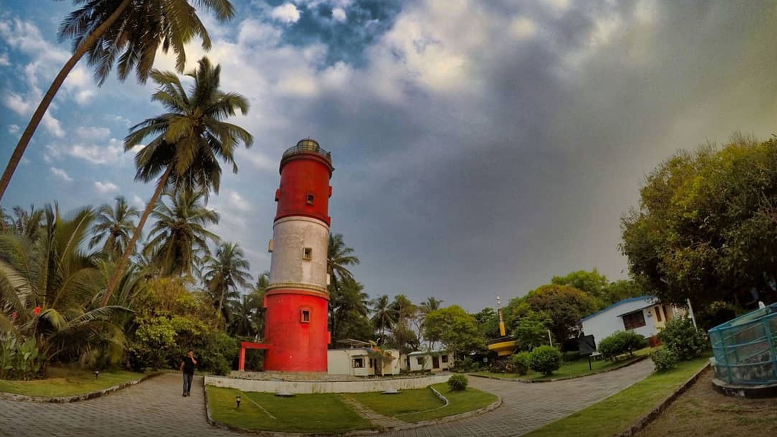 kannur-lighthouse-main-attraction-in-kannur