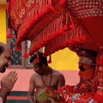 Paadarkulangara-Veeran-Theyyam | inkannur |