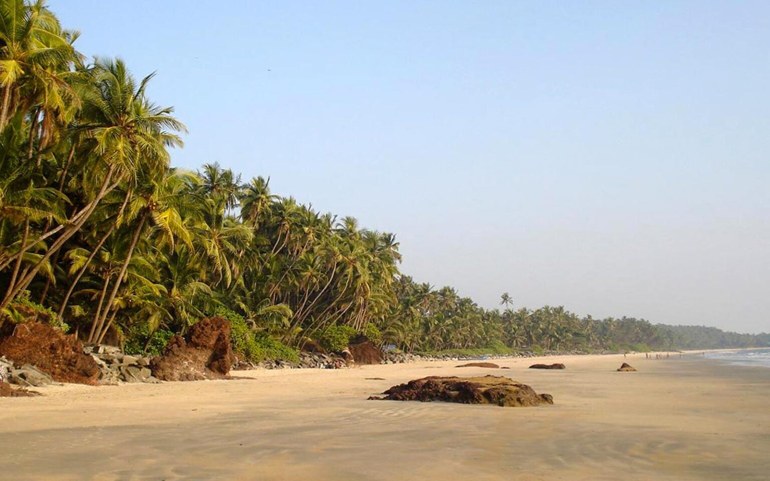 Kizhunna Beach | Places to See in Kannur| Kannur Tourist Attractions